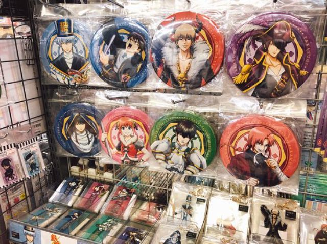Merch Anime là gì?